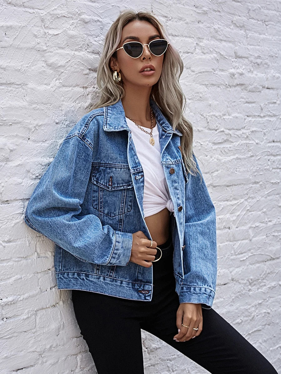 GlamAura| Giacca di Jeans Comoda con Stile e Colletto Rovesciato per la Tua Primavera